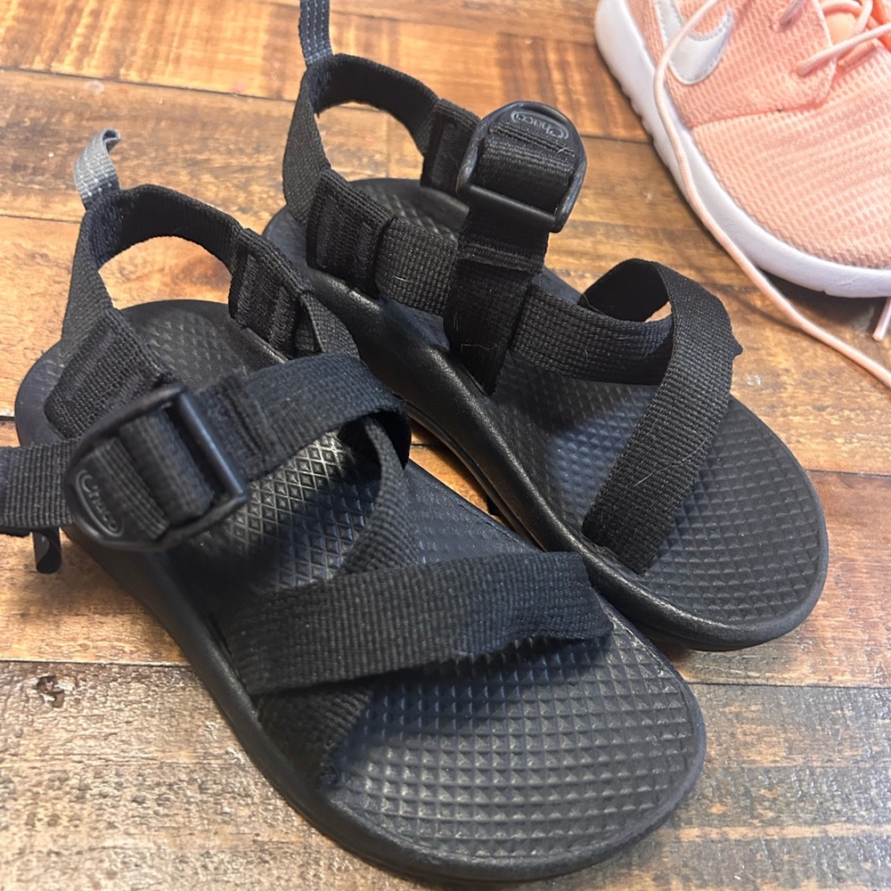 Kids Black Chacos! Size 11c